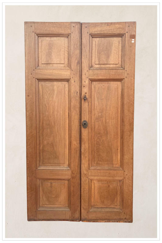 Porta in noce