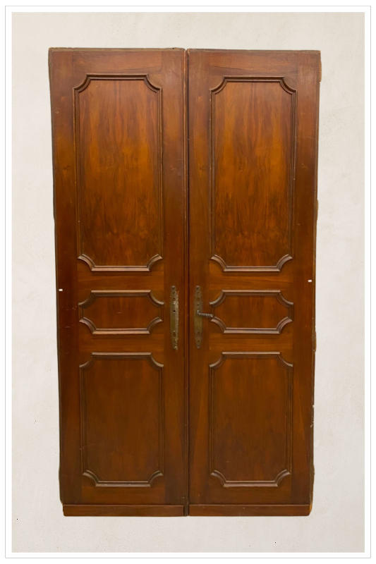 Porta in noce