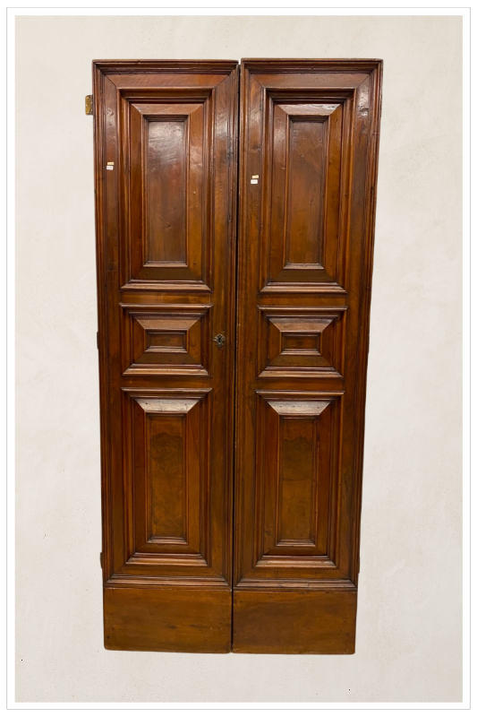 Porta in noce