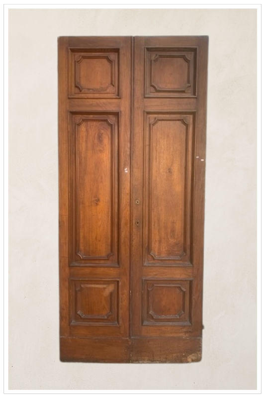 Porta in noce