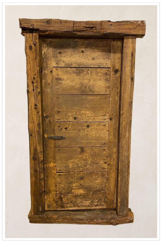 Porta trentina con telaio