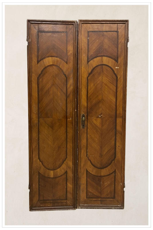 Porta dipinta a finto legno