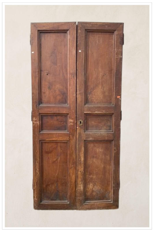 Porta in noce