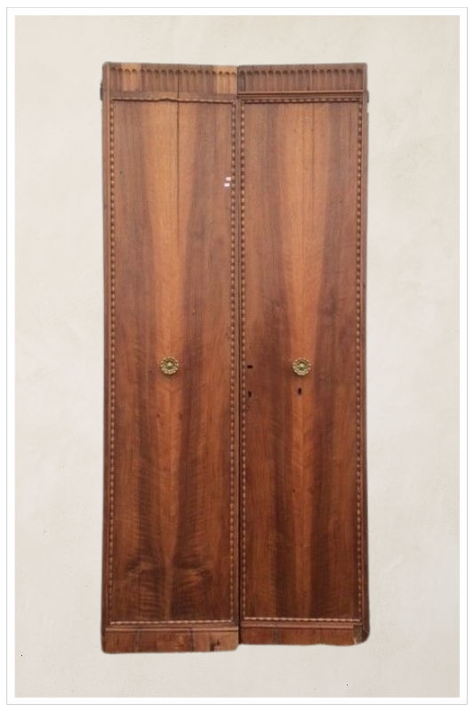 Porta in noce