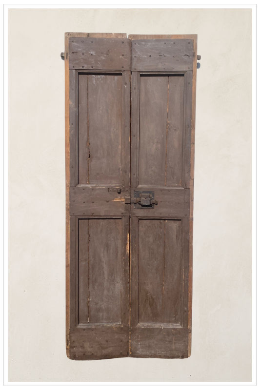 Porta a due battenti