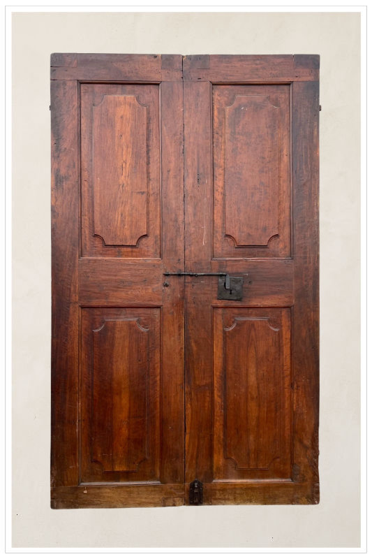Porta con catenaccio